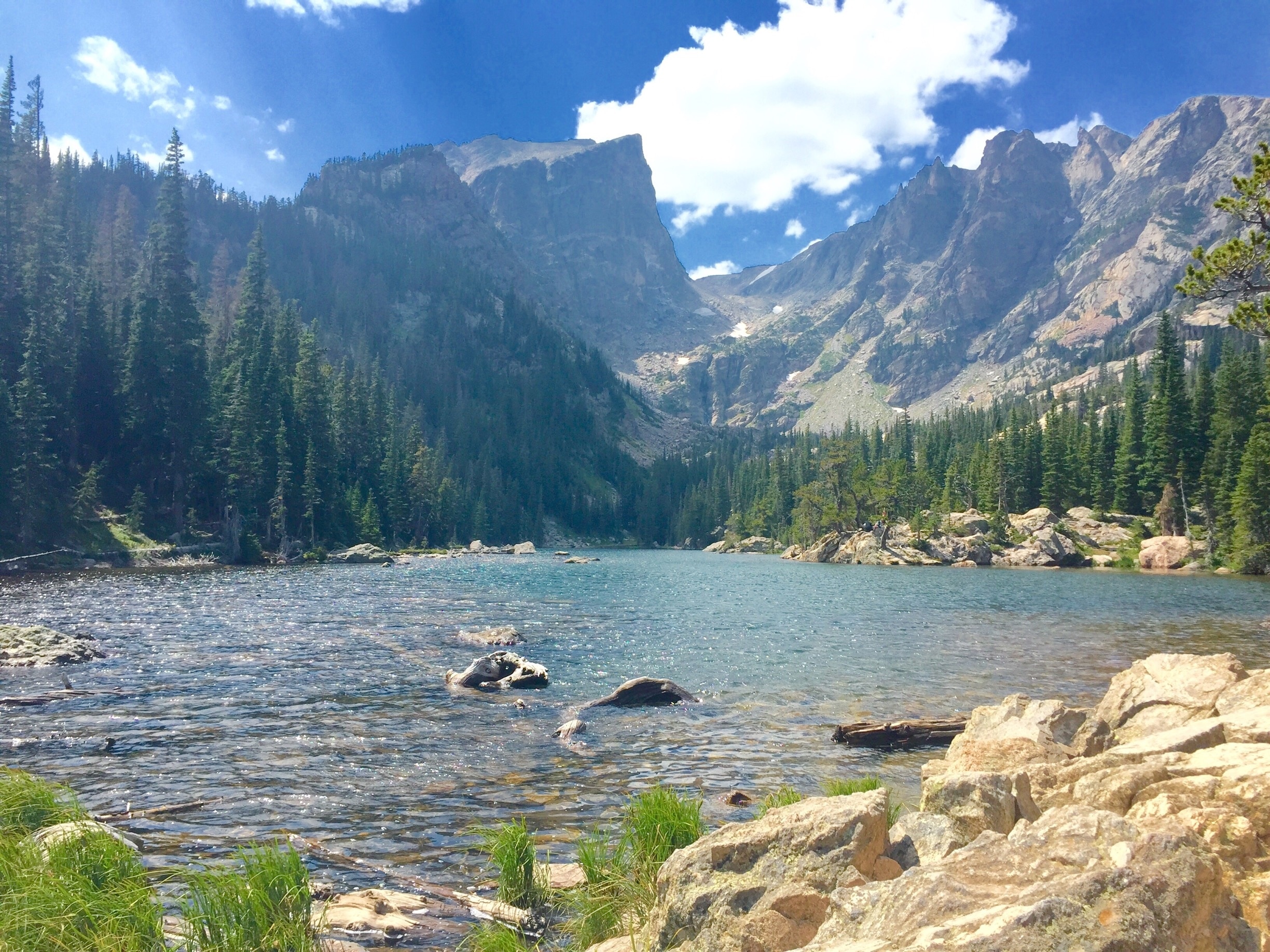 When in Colorado, this is a must tour of the Rocky Mountain National Park at Estes Park. $20 to get in, there are so many things to hike and sight see. Make sure to make this your whole day event, in order to drive around the park and see what a huge park this place is. Enjoy!!! #Colorado #RockyMountainNationalPark #BestOf5