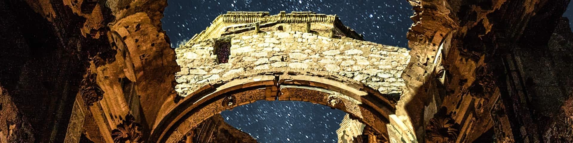 Wrecked by the Spanish Civil War, the beautiful cathedrals of Belchite still stand abandoned and riddled with the patina of war. It's hauntingly beautiful.
#Spain #Belchite #Abandoned #Urbex #Night #Stars #longexposure