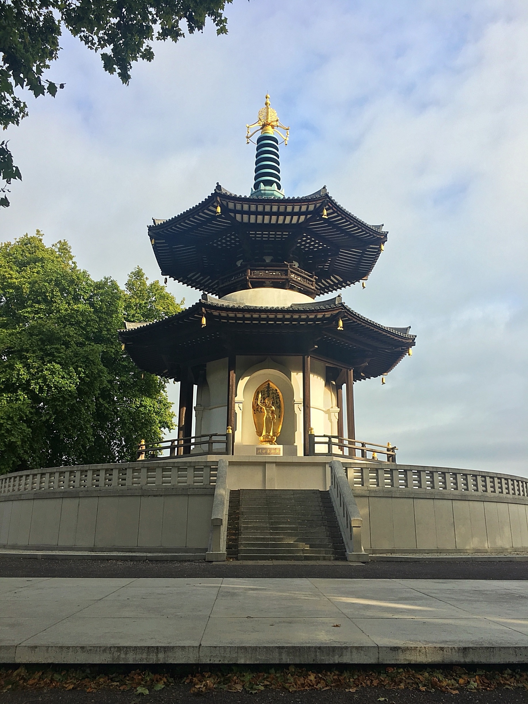 London Peace Pagoda at Battersea Park, London. Very tranquil on a sunny autumnal morning 🍂