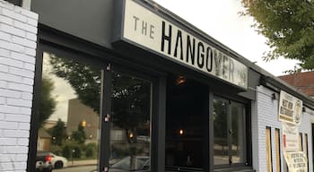 It’s always a good idea to get suggestions for places to eat from locals. The Hangover Pub was a great one as the restaurant is also known as the bacon restaurant. I tried the chicken and waffles which were very good. The Kimchi bacon rice balls which they are known for were also very good. #lifeatexpediagroup #hangoverpub #worcesterma