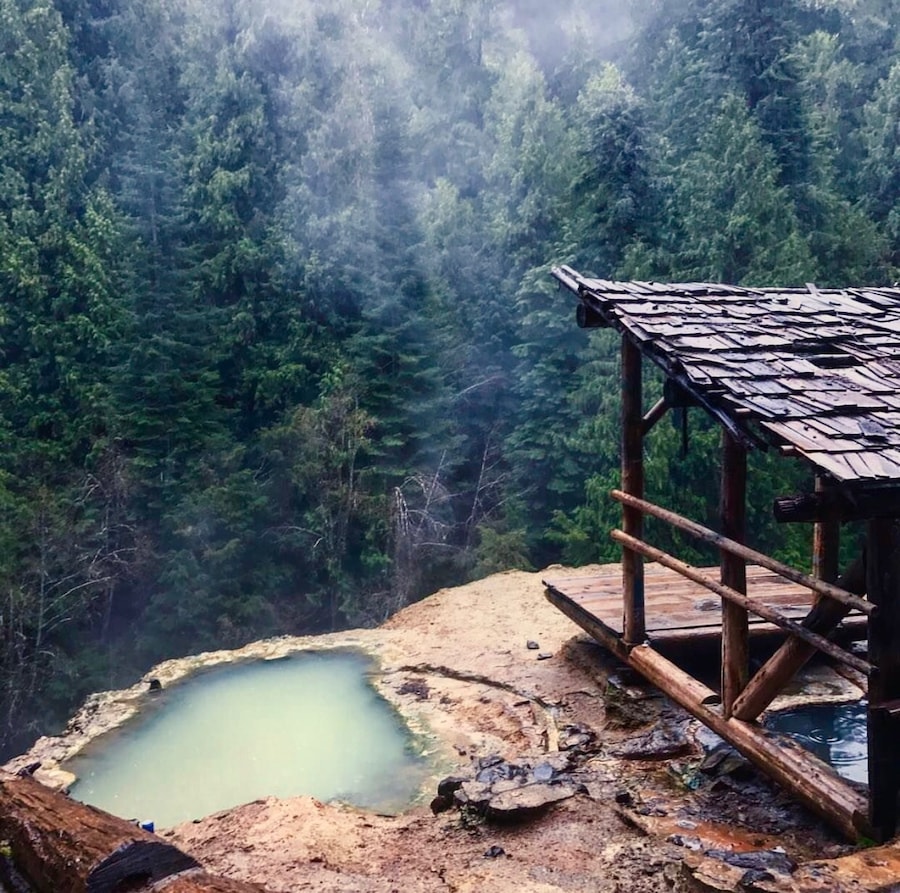 One of the best hot springs in Oregon! #oregon #pnw