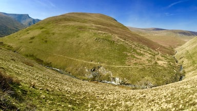 The valley between Bannerdale Crags and Souther Fell. An alternative and quiet route up to the summit of Blencathra.