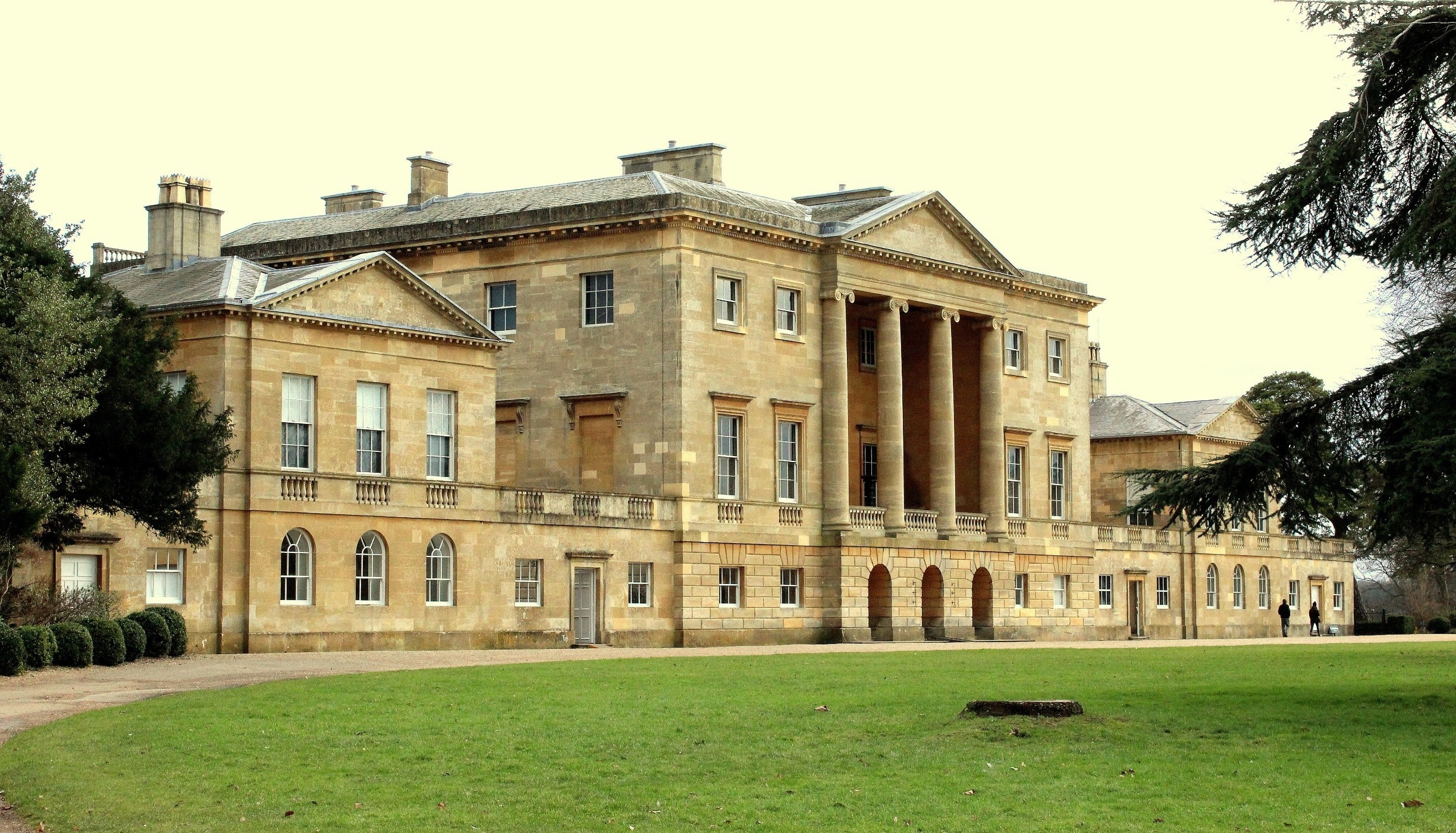 Yes this is where your favourite period Drama Downtown Abbey's London episodes are shot. This is where Pride and Prejudice is shot too. 
Stately home and a wonderful day out in Berkshire, England.
Part of National Trust

How to reach. Check the link below

http://www.nationaltrust.org.uk/basildon-park/

#architecture#
