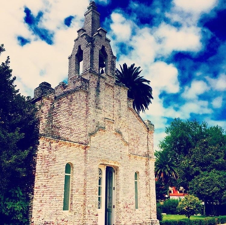 This chapel is just beautiful. It is so unique as it is covered with seashells! #blue skies offer a nice background. PS checkout the La Toja store for some wonderful soaps made with natural salts and minerals from the area!