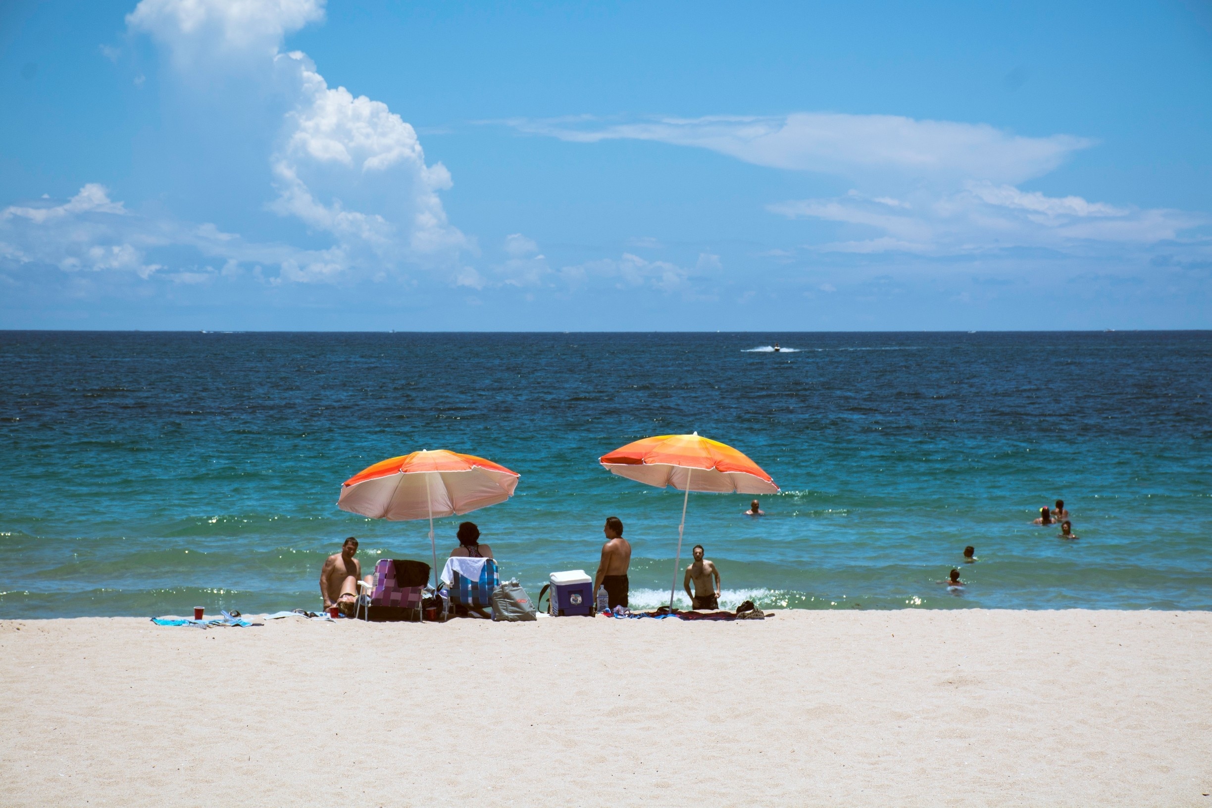 Las Olas Beach in East Fort Lauderdale - Tours and Activities