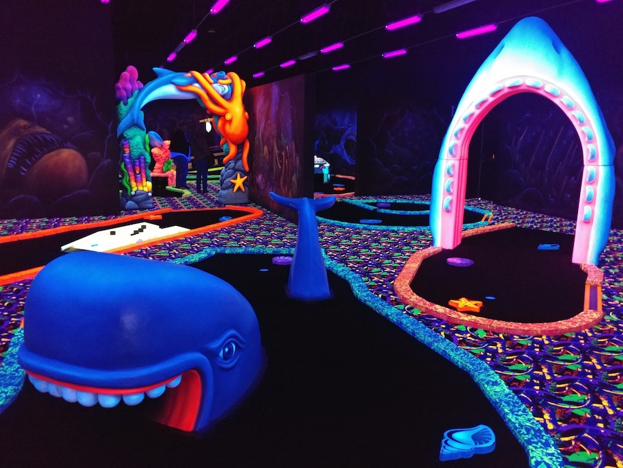Scene 75 is an indoor entertainment center with go-karts, arcade games, laser tag and most importantly, black light miniature golf.