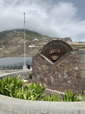 Saba airport shortest runway in the world.