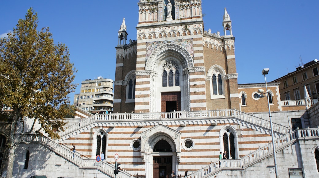 Kapucijnenkerk van Onze-Lieve-Vrouw van Lourdes, Rijeka, Primorje-Gorski Kotar, Kroatië
