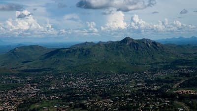 Lejos muy agradable Distinción Viajes a Zomba | 2021 Vacaciones en Zomba | Expedia.es