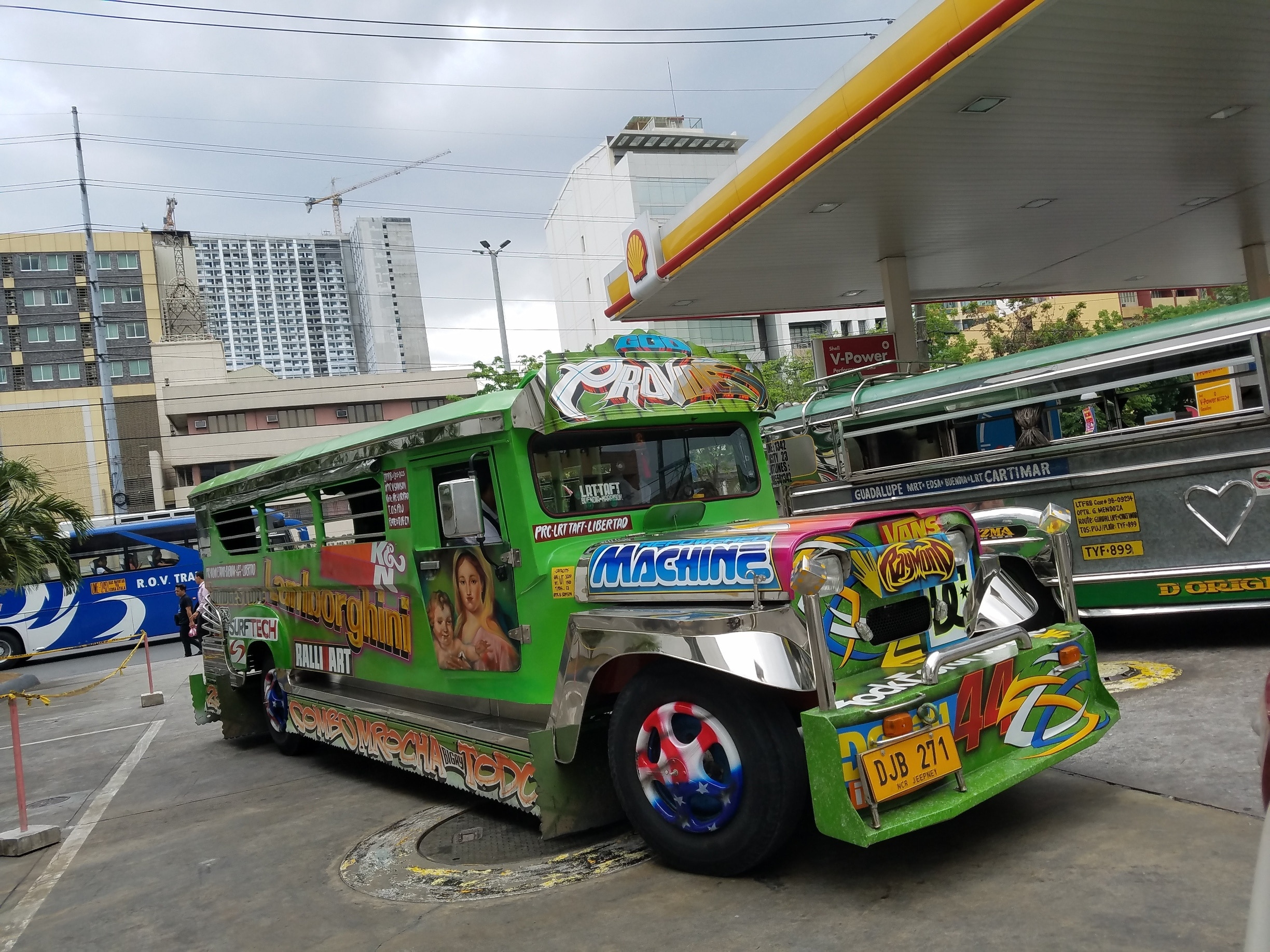 Definitive jeepney pic. Check. #LifeAtExpedia