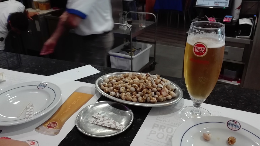 On the top of my list for a sunny afternoon. Just delicious! Caracóis (snails)
#lifeatexpedia
#foodie