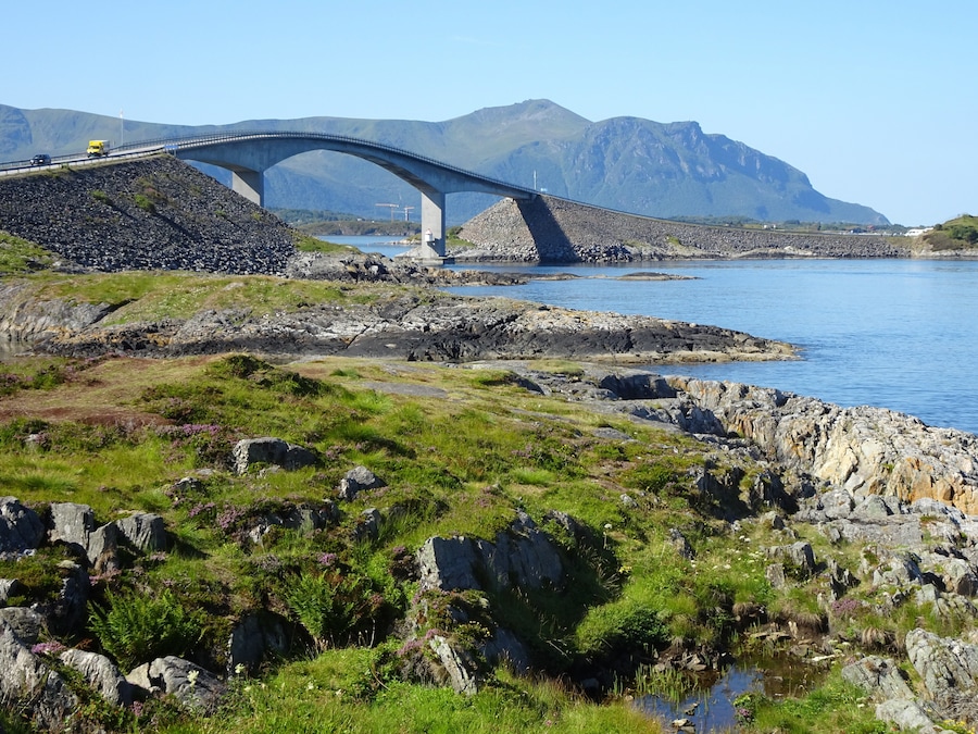 The Atlantic Road connects the island Averøy with the mainland via a series of small islands and islets spanned by a total of eight bridges over 8274 meters. #GreatOutdoors #OntheRoad #ReDiscover