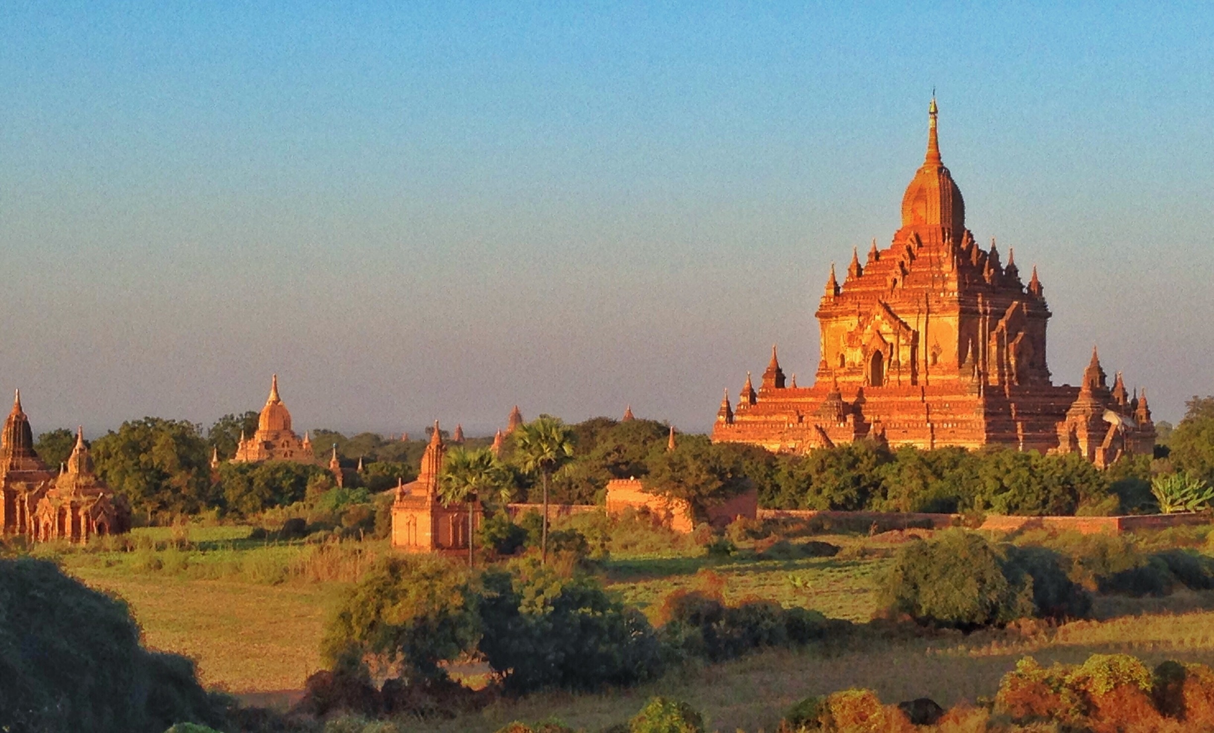 Near sunset, Old Bagan temples. #GoldenHour