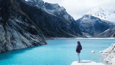 Once in Peru, you can’t miss Laguna Parón, an incredible lagoon located close to the city of Huaraz. It is located at 4.200m above sea level, which means this is literally breathtaking. Once you get there, you can choose between paddling across the glacial lake or hiking to the viewpoint. #Adventure
