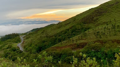 Antón Valley, Panama
Cerro la cruz observatory #nature #sunset #panama