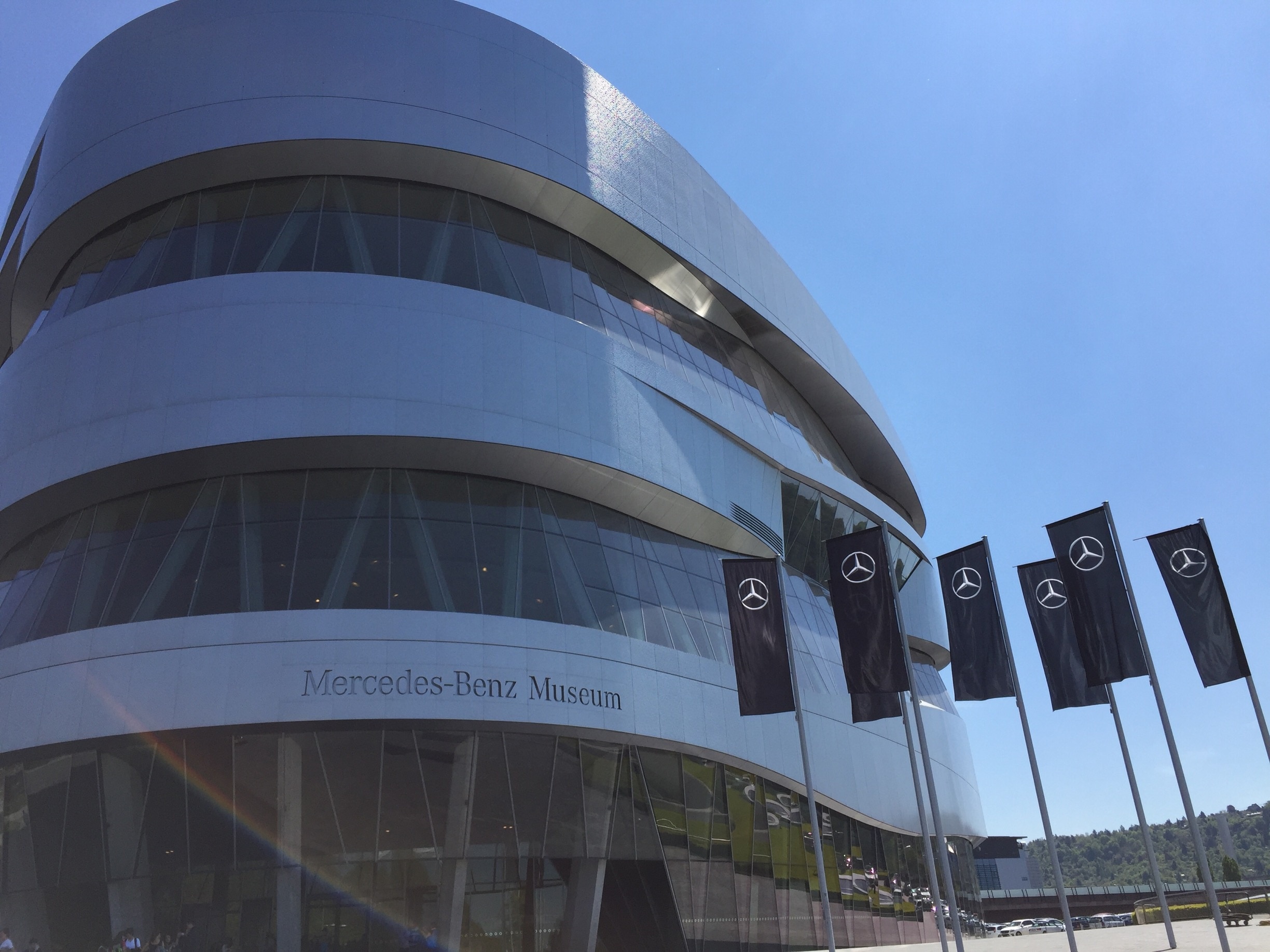 メルセデスベンツ博物館 シュトゥットガルト エクスペディア