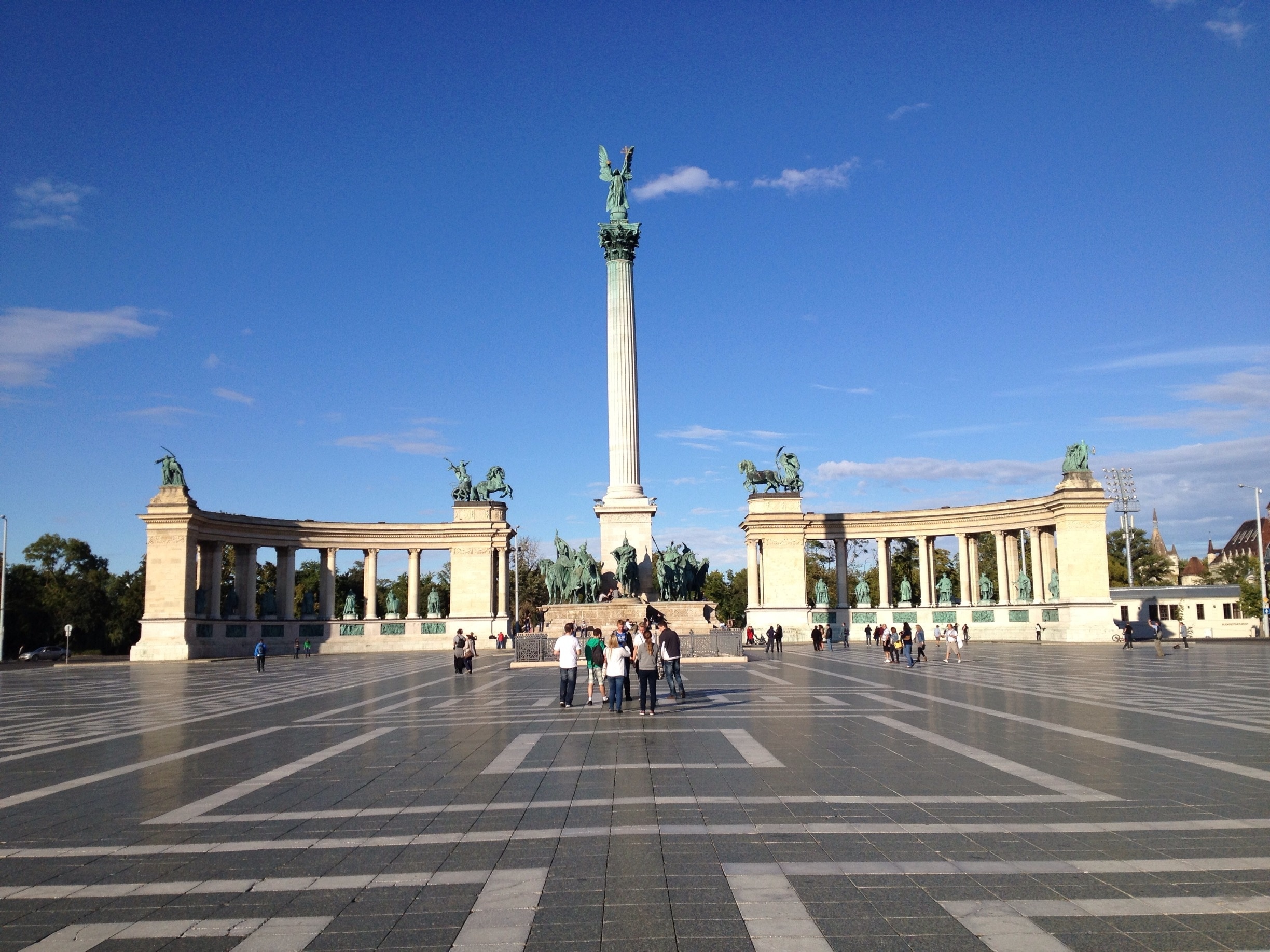Heroes' Square in Andrassy - Tours and Activities | Expedia