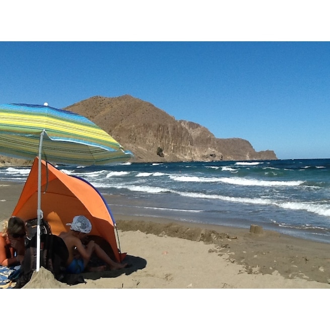 Isleta del Moro en el parque natural de Cabo de Gata en Andalucia. Una playa solo para nosotros :-)