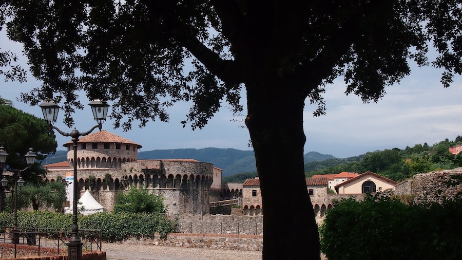 Forteresse de Sarzanello