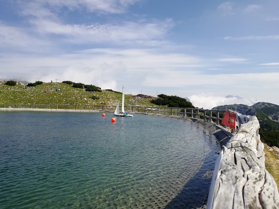 Regata on 2000 m high Mountain lake Zvoh