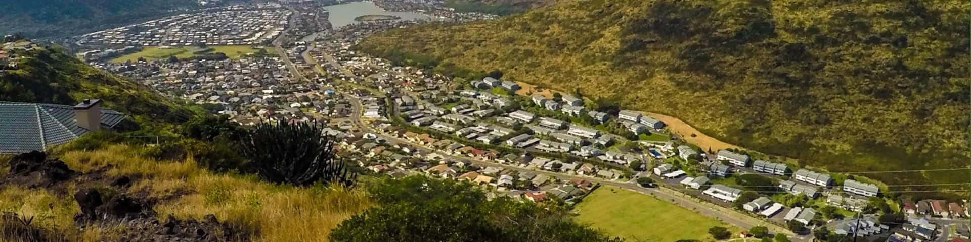 Beautiful views on Hawaii Kai from starting point of Dead Men Cat Walk Hike #Hawai'i