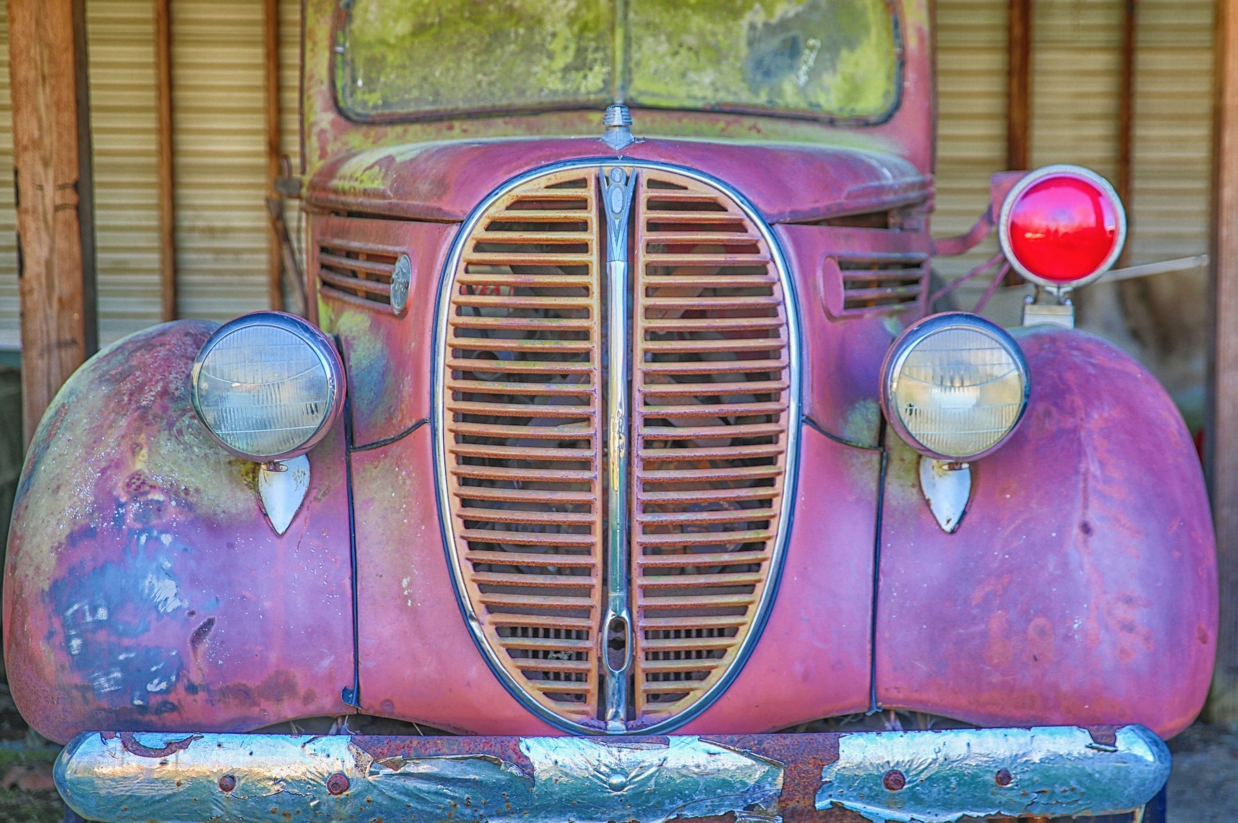This car junk yard outside of Atlanta has 6 miles of trails over 34 acres of old junk cars. A fun place to go to take some pics.  