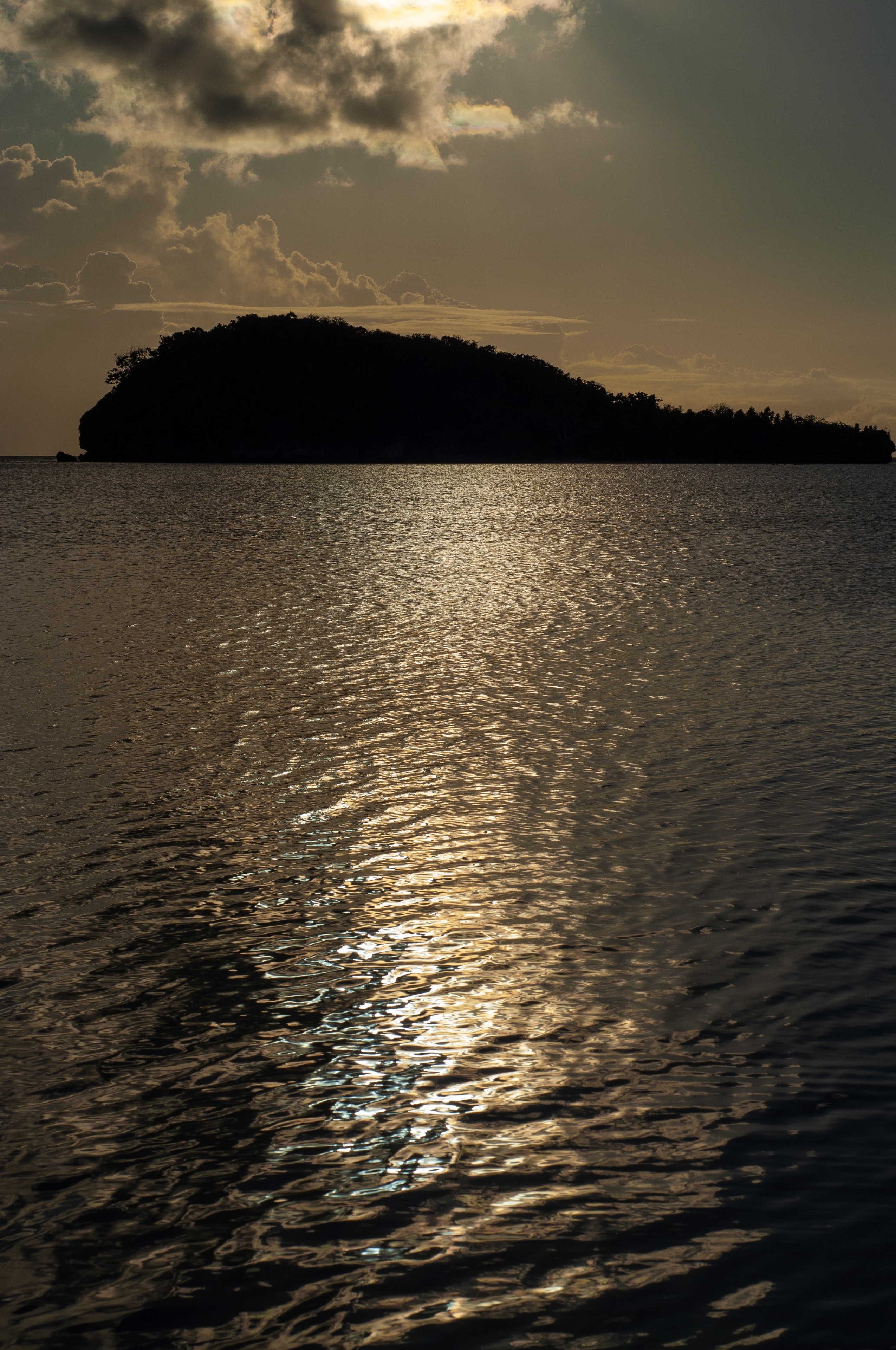 Sunset and Alupat Island on Hagatna Bay 
#adventure