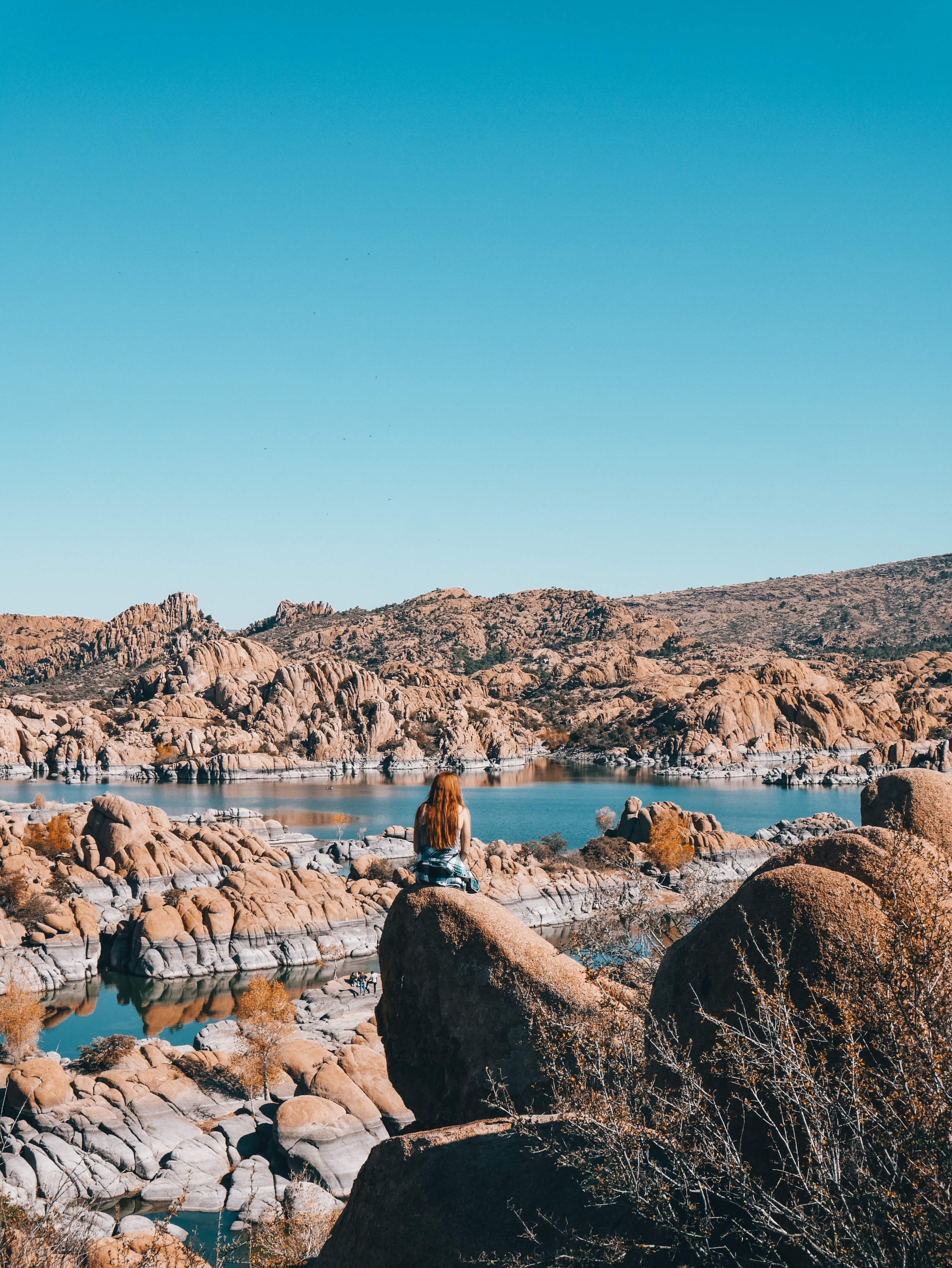 Watson Lake was one of the coolest desert lakes I've seen! It was surrounded by awesome rock formations that made for a fun hike with plenty of scrambling.

Quick Tip: Bring your climbing gear and rope up! There are quite a few bolted routes near the lake.
#Arizona #Adventure
#Trovember