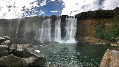 Another closer view of the main waterfall. Taken in April when they say the water is low. Enjoy!!