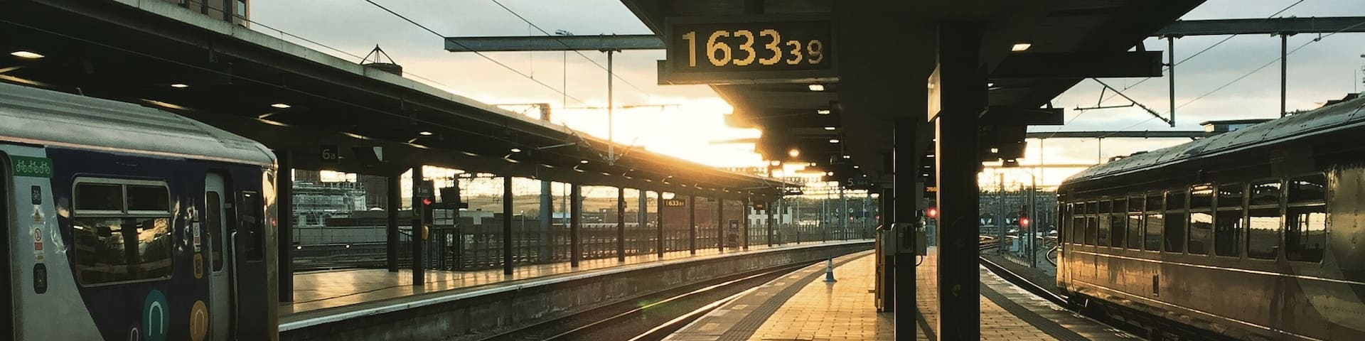 Looking west towards a winter sunset, from Platforms 4/5 (I think!)