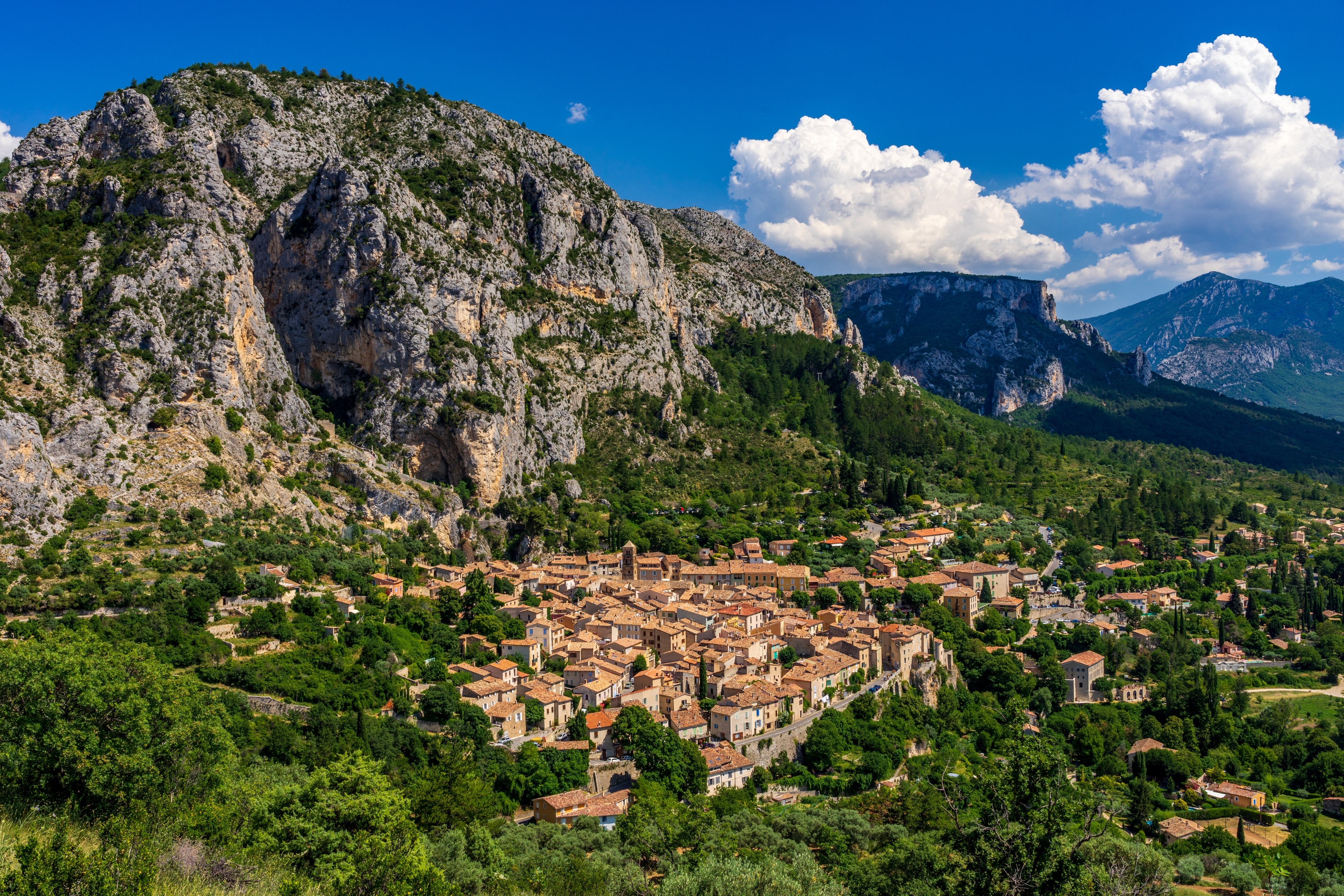 Moustiers-Sainte-Marie, Alpes-de-Haute-Provence (département), France