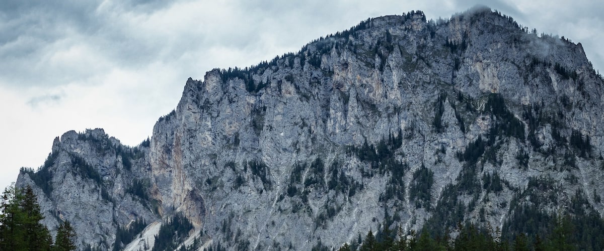 Kreuzteich in Tragöß, Austria.