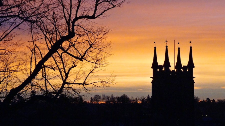 December 2013
Sunrise over Trinity Theatre on a December morning.