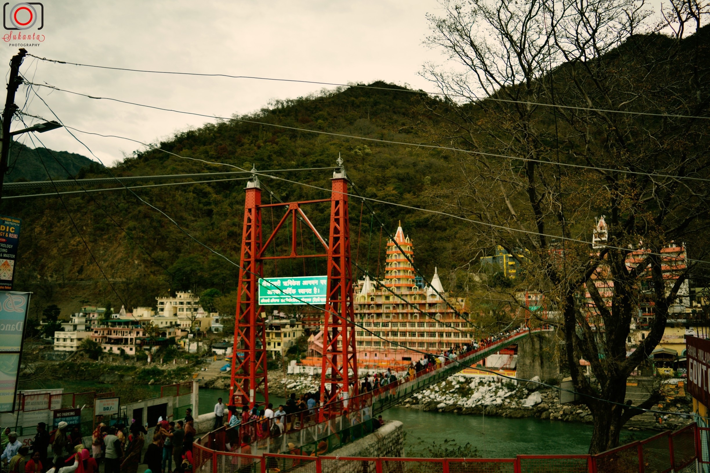 Laxman Jhula, built in 1939, Laxman or Lakshamana Jhula is a suspension bridge in Rishikesh With a length of 450 feet and at a height of around 70 feet from the river. According to Hindu mythology, this bridge is built in the same place, where Lakshamana once crossed the river Ganges on a jute rope, thus making this another important pilgrim attraction.