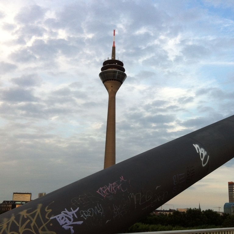 Düsseldorf Turm, Düsseldorf, Renania Settentrionale - Vestfalia, Germania