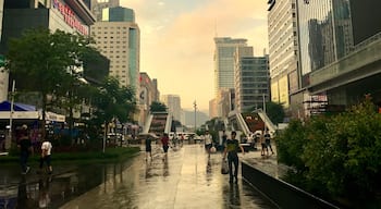 Huaqiangbei, electronic's market in Shenzhen, China