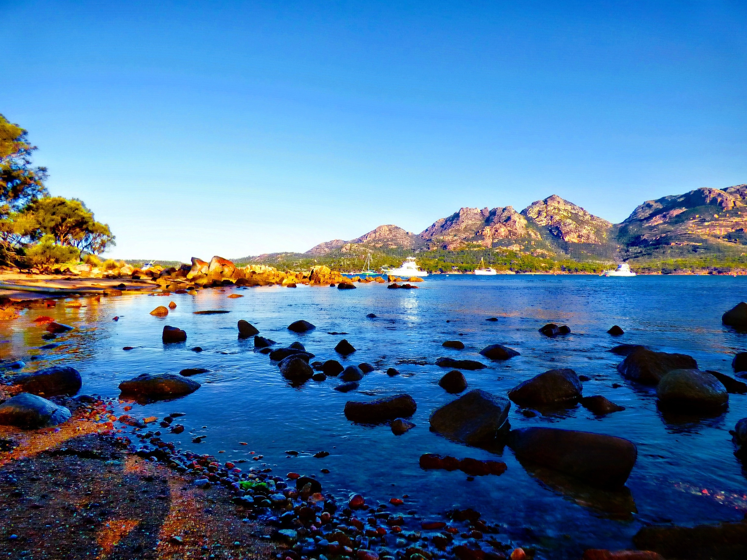 Coles Bay, TAS cottages Stayz
