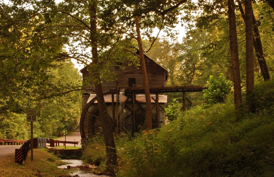 Historic Bush Mill in Nickelsville, Virginia is definitely a must see when coming to Scott County, Virginia!
Visit http://www.explorescottcountyva.org to find out the latest happenings in the county as well as when Bush Mills Days will be held! They fire up the ole mill one weekend out of the year & it is truly a sight to see!
#roadtrip #weekendgetaway #scottcountyvirginia