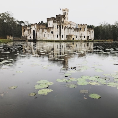 #instone
While driving to South Padre Island to #optoutside and welcome the new year, I found this little gem in a tiny detour. Mr Newman, the owner of Newman Castle, built the castle himself with the help of one other person. It took him ten years to move in (he actually lives there) and now he opens the doors of his home to people. I arrived right at the perfect time when he was starting the tour. He dubbed me Dame Maribeth with his sword (I don't think he ever heard of a Maribel before). The place is amazing and he even gave us water, sandwiches, donuts, and cookies. Before leaving, Mr Newman opened a tiny treasure chest and gave me a tiny "gold nugget" in payment for helping him guard his castle from enemy invasion. The entire time, I carried a wooden sword he gave me at the beginning of the tour. It was a nice a little pleasant surprise.
#roadtrip #AquaTrove