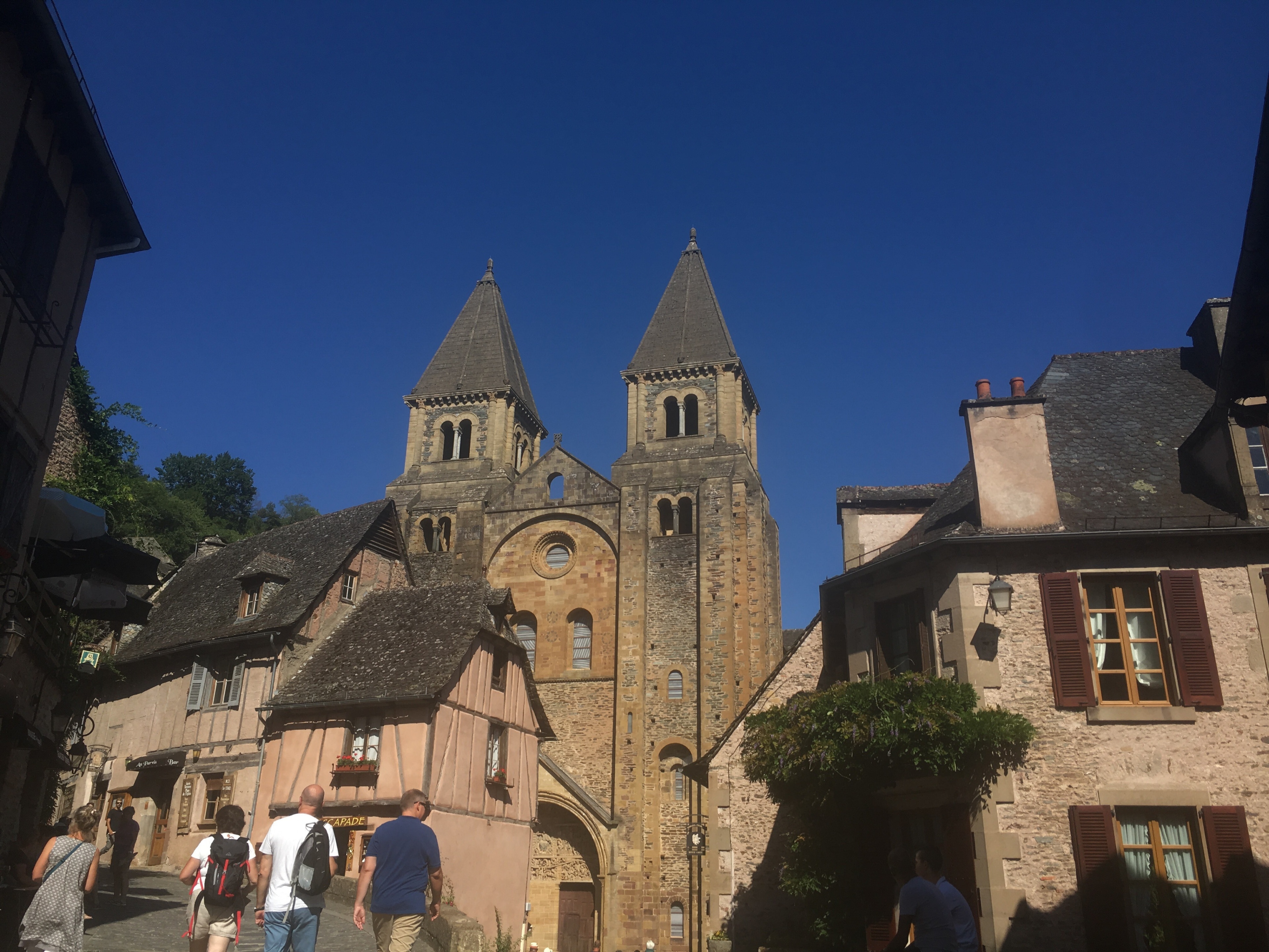 Conques-en-Rouergue turismo: Qué visitar en Conques-en-Rouergue, Occitania,  2023| Viaja con Expedia