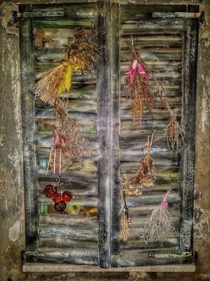 Evening walk through the Borghi