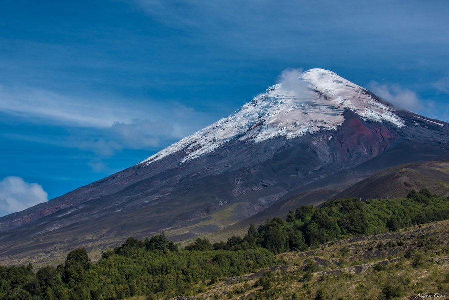 Osorno volcano as seen from the #NationalPark Vincente Perez Rosalez. First sunny day after many rainy cloudy days, it was worth waiting.
