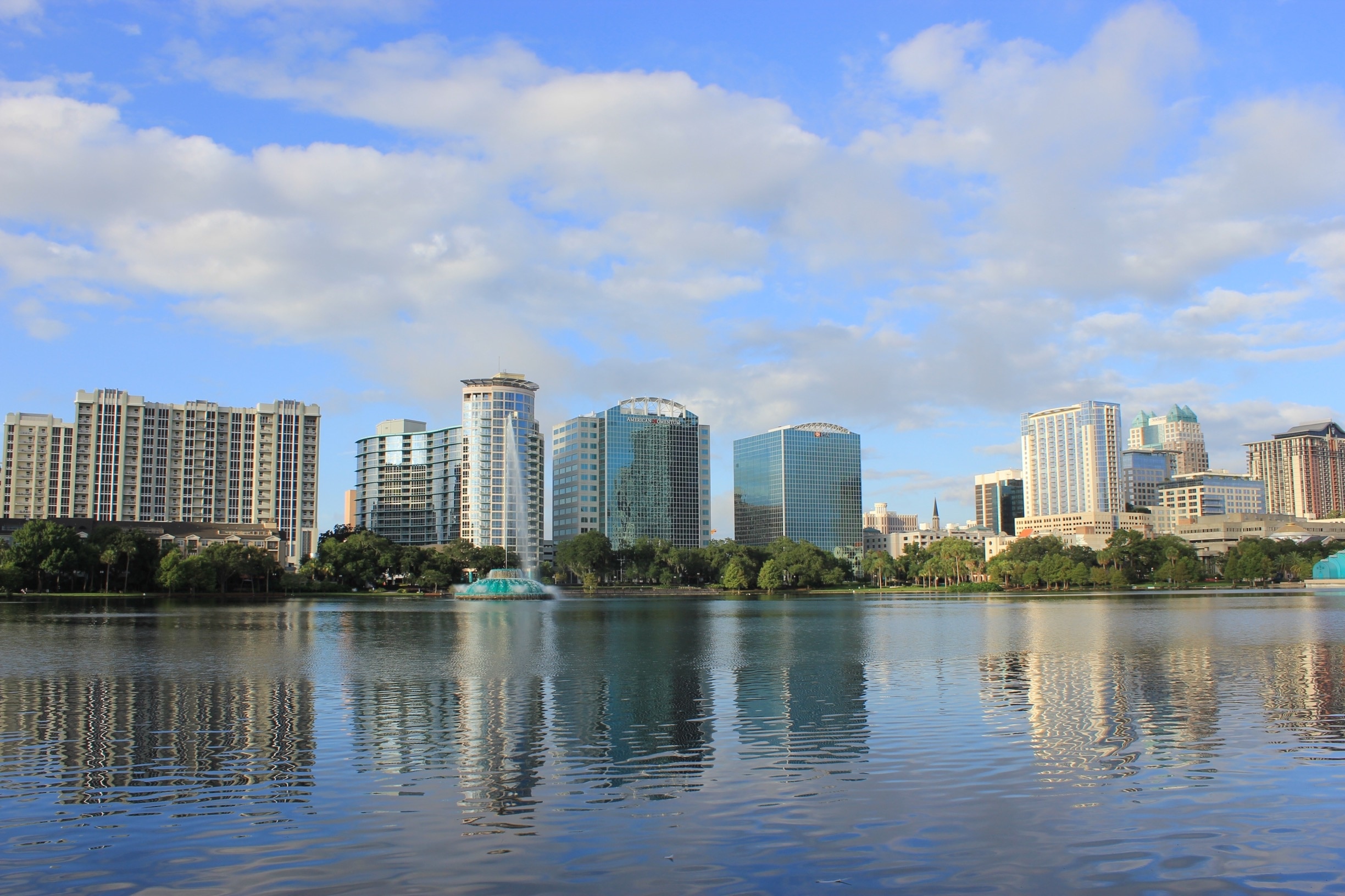 Lake Eola Park in Lake Eola Heights Tours and Activities