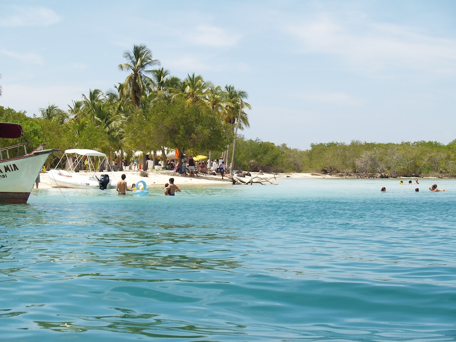 Locals enjoying their white sandy beaches and dreamy turquoise water. #blue