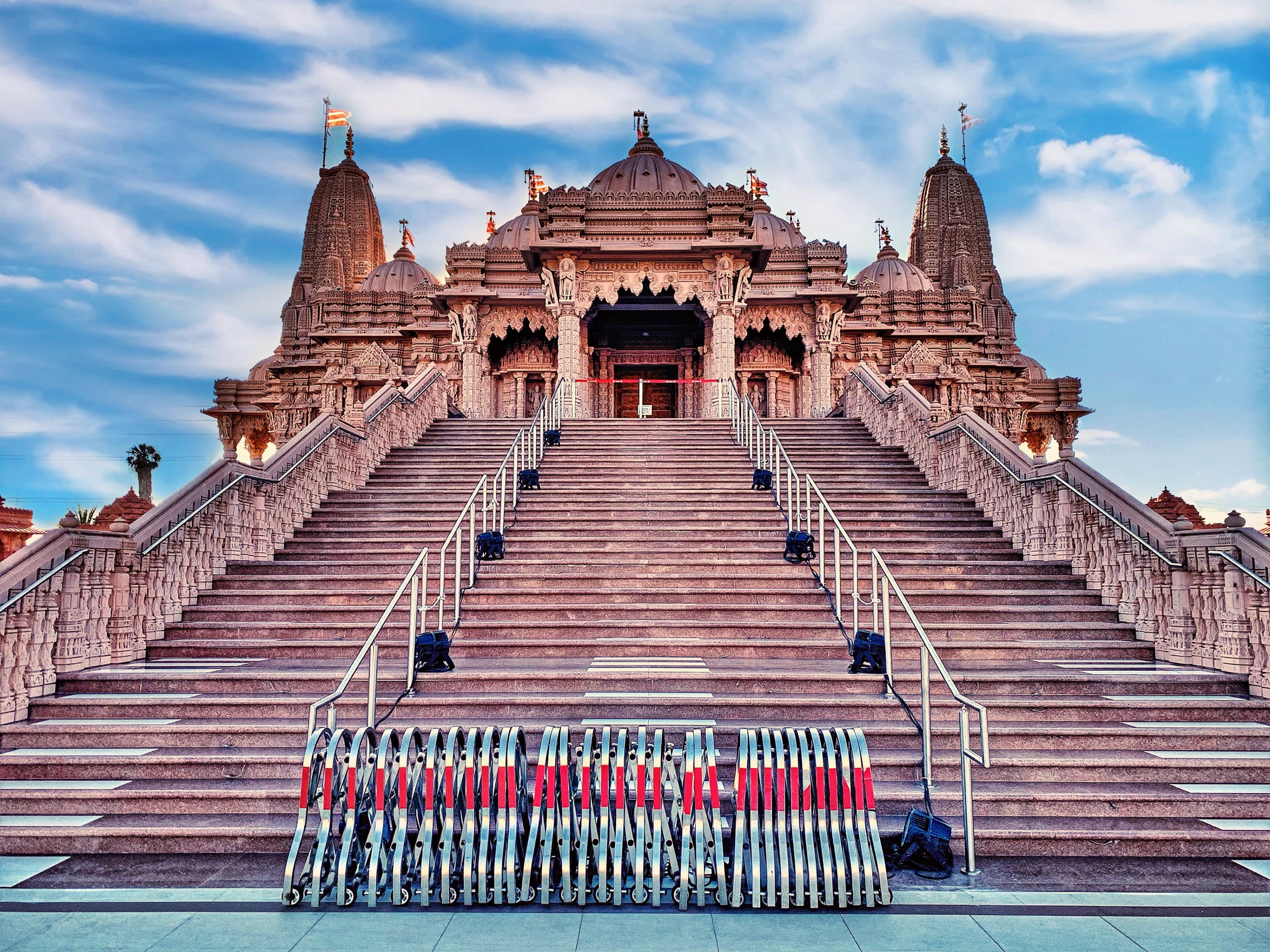 Beautiful Hindu temple located in Chino Hills ca. Place is really gorgeous inside and out.