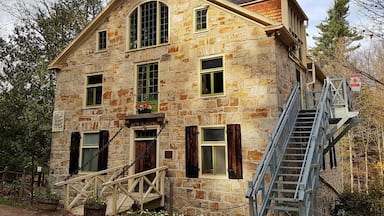 This beautiful grist-mill, located in Mississippi Mills just outside Ottawa, Canada, was constructed in 1830 by a Scottish pioneer. Restored 100 years later its now used to host special events such as local art shows. The mill is surrounded by beautiful forest filled with hiking trails. #InStone 