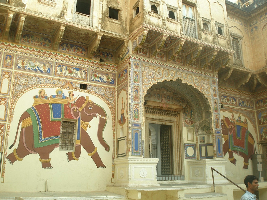 Mandawa Fort with it's colourful frescoes