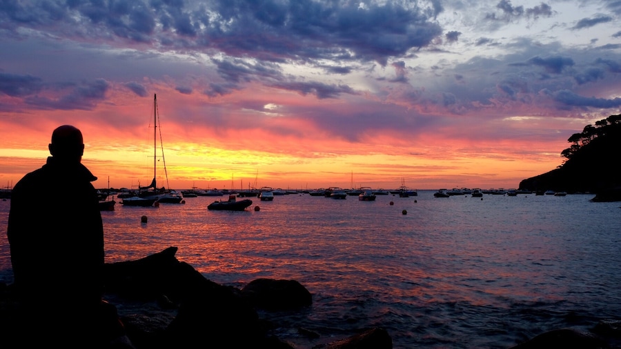 Cala dels Tries