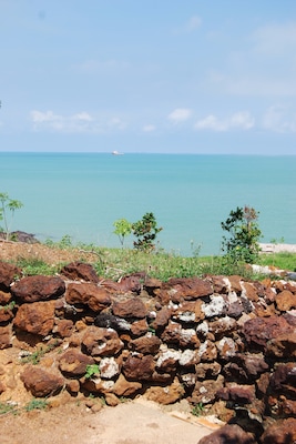 We found this fort by accident after making a wrong turn. It is off a small paved road with its own parking lot and one lonely sign giving a brief discription. The abandoned restaurant by the entrance and the fact not one peron was around made it rather spooky. The view over the Strait of Melacca is definitely worth the trip though!