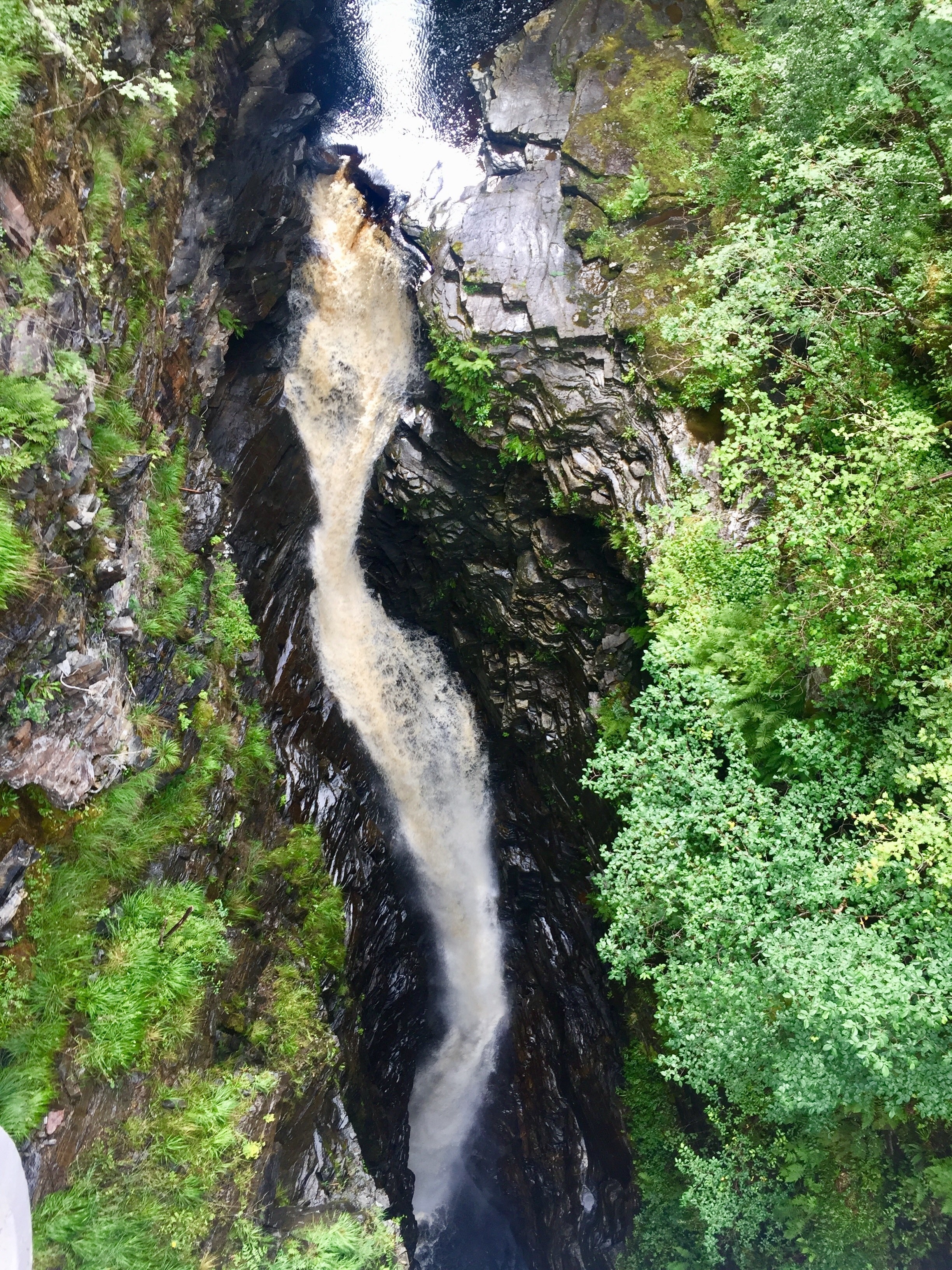 This plunging box canyon, through which the River Droma rushes, is one of the natural wonders of the Scottish Highlands. Follow the pleasant woodland trails, cross the Victorian suspension bridge over the tree-lined gorge, and look down on the torrent of water crashing 45m over the Falls of Measach.